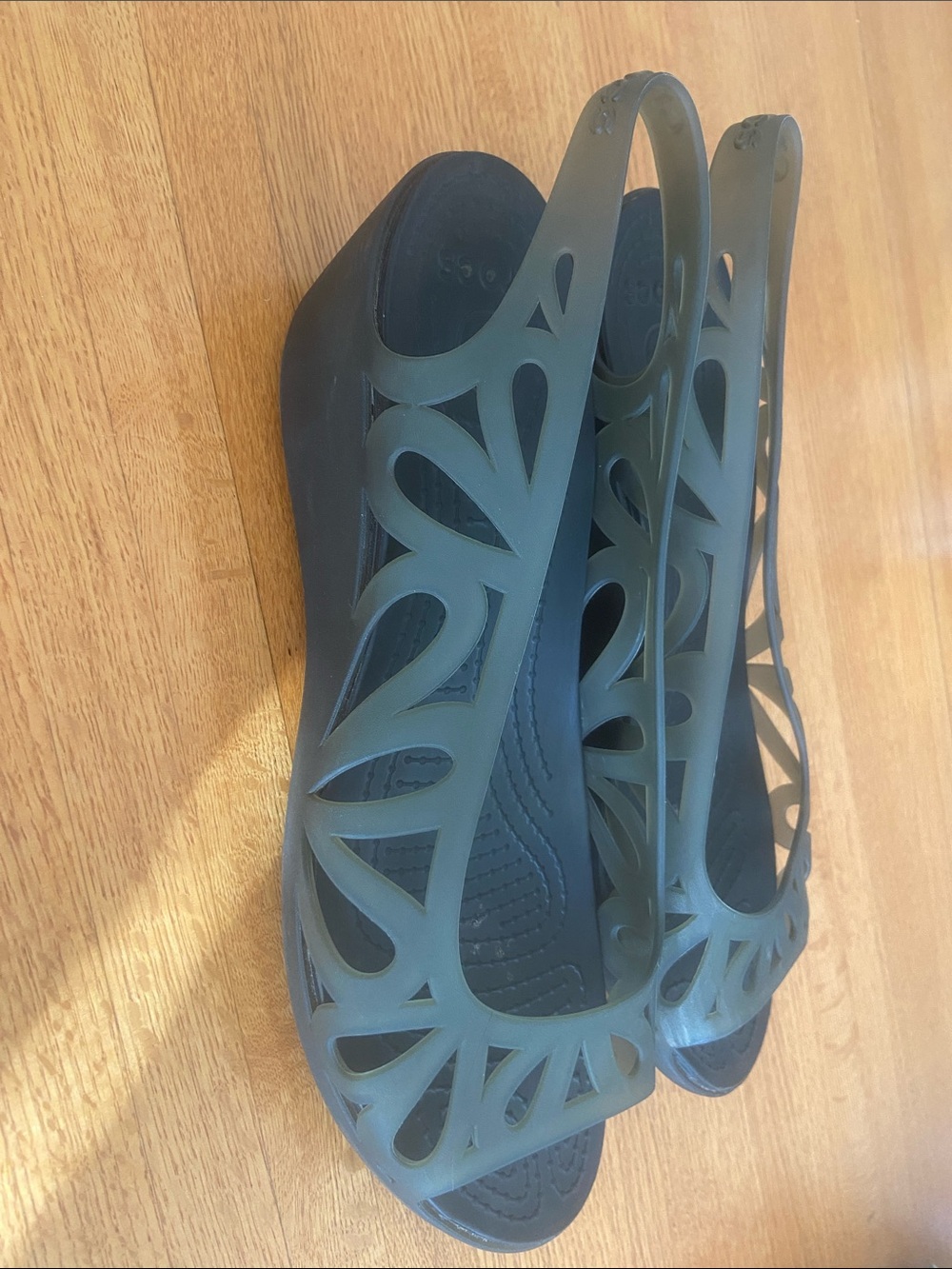 CROCS Wedge Heel Jelly Cutout Slingback Sandals 11